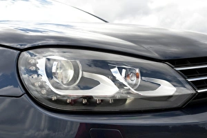 Images Dated 2012 April: E01171 Volkswagen Eos 2011