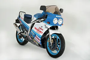 E01176 Suzuki GSXR 750 1988