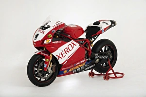 Images Dated 2014 April: E01525 2006 Ducati 999 XEROX Superbike