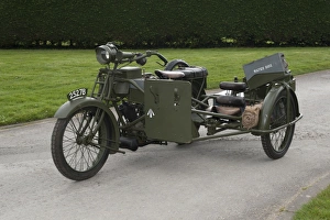Vintage Motorbike Prints: E01527 1917 Vickers Clyno Combination