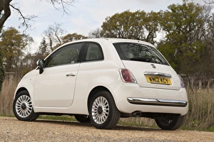 Images Dated 2016: E01926 FIAT 500 2012 Model