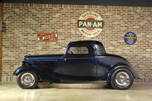 Ford coupe custom