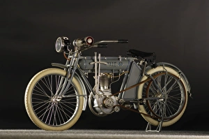 Vintage Motorbike Prints: Indian Model 648