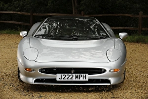 Images Dated 2008 September: Jaguar XJ220R 1993