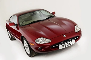 Images Dated 2012: Jaguar XK8 06 1999