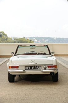 Mercedes Benz 230SL