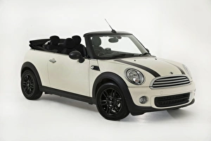 Images Dated 2015: Mini One Convertible 2015