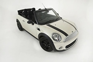 Images Dated 2015: Mini One Convertible 2015
