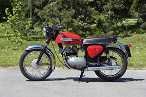 Images Dated 2012 May: Norton Jubilee 1961