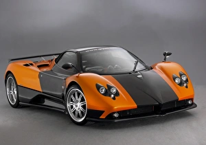 Images Dated 2013 March: Pagani Zonda Roadster F 2006