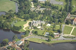 Palace House and Beaulieu grounds from the air
