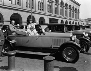 American Car Prints: Row of parked Peerless cars 1920s