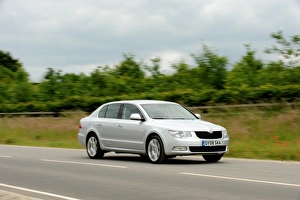 Images Dated 13th June 2008: Skoda SUPERB 2008