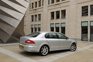 Skoda SUPERB 2008