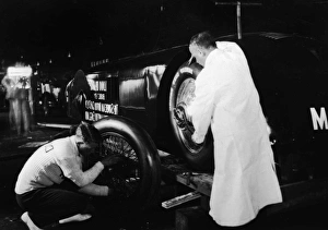 Images Dated 2010 February: Sunbeam 1000hp