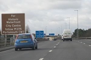 Images Dated 2011 January: Traffic on M27